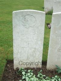 Etaples Military Cemetery - Figg, H W